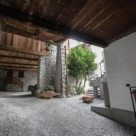 Maisonnette De Meuny - La Saxe - *